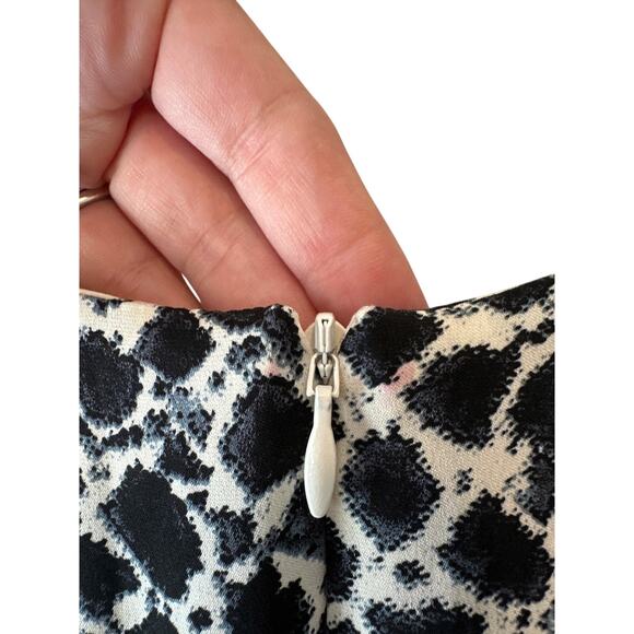 Samantha Sung Navy & White 100% Silk Scoop Neck Dress Size 2 - Picture 8 of 10